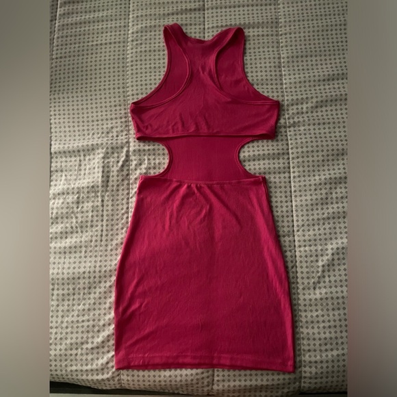 SHEIN pink lightweight dress - Picture 2 of 2